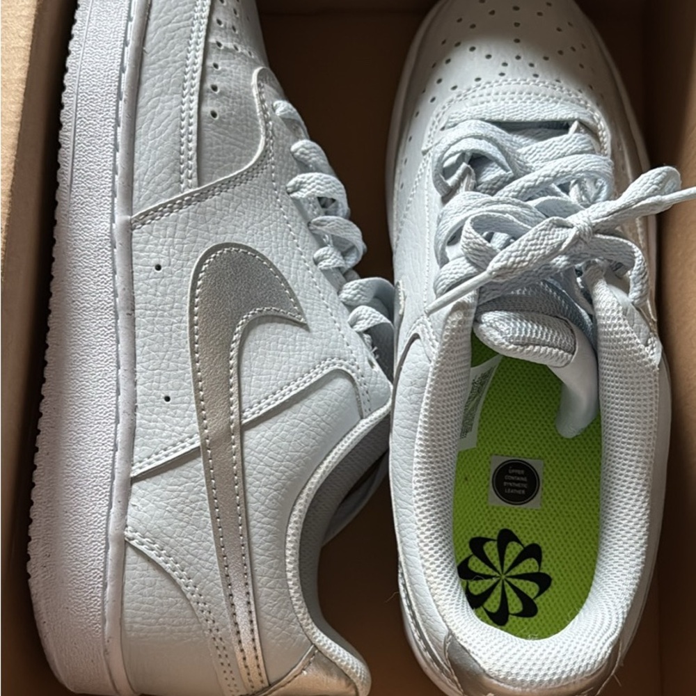 Nike court vision low